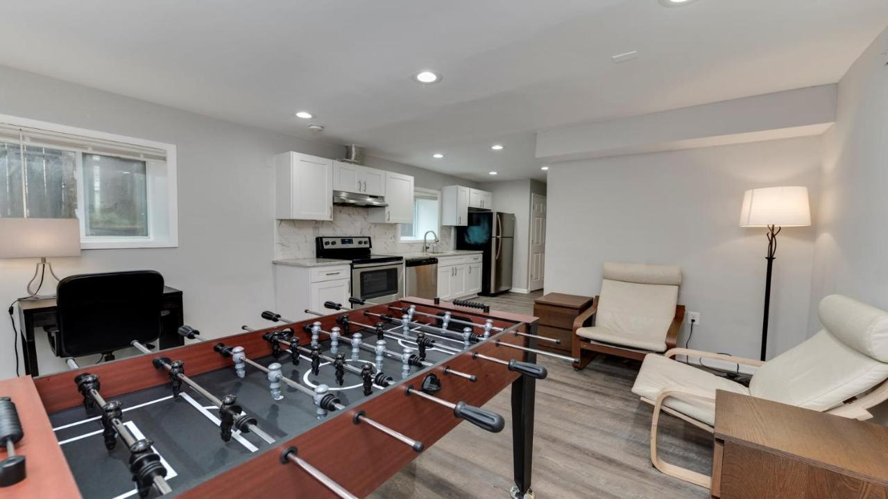 Stylish 3Br 3Ba Colonial House By Cozysuites Alexandria Exterior photo